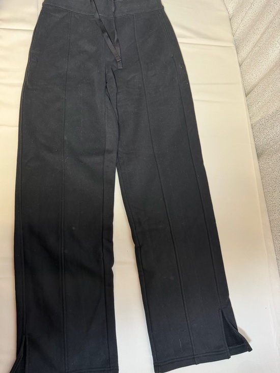 ALO Yoga Pants - ALO Yoga Black Wide-Leg Knit Joggers with Front Seams